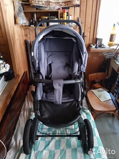 Продаю детскую коляску 2 в 1