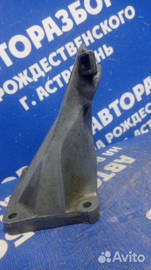 Кронштейн опоры двигателя Bmw E65 седан N62B44