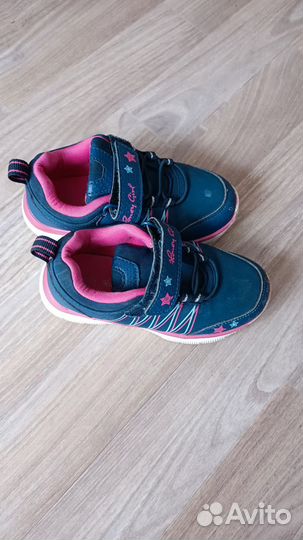 Кроссовки для девочки 29