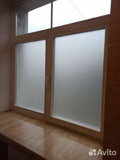 Замена разбитых стеклопакетов на окнах