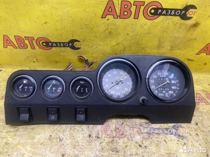 Щиток приборов Лада 2106 2103