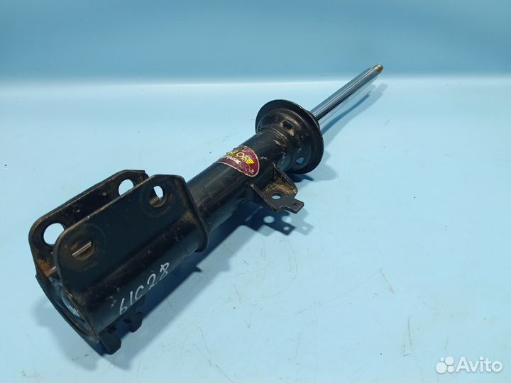 Амортизатор передний для Renault Laguna 1