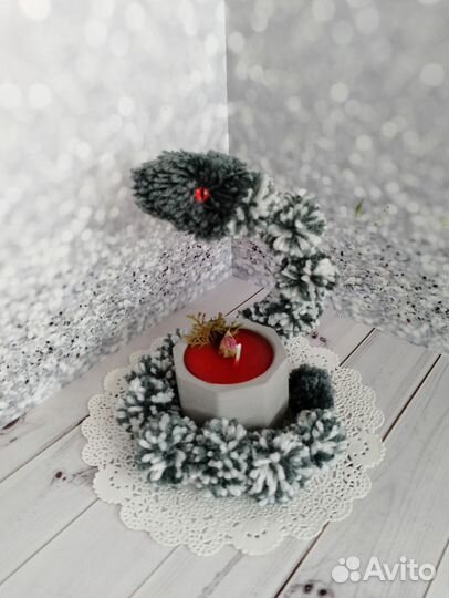 Новогодний символ со свечой