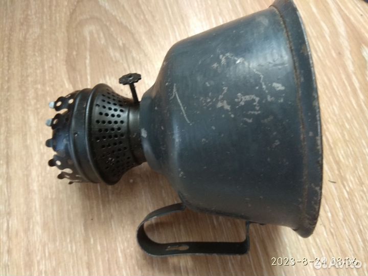 Керосиновая лампа