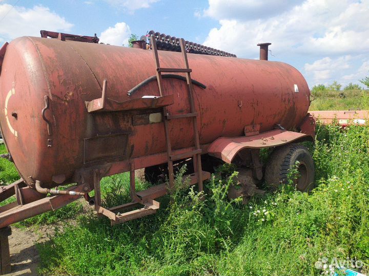 Разбрасыватель удобрений БобруйскАгромаш МЖТ-Ф-11, 1987