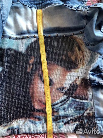 Джинсовая куртка dshe