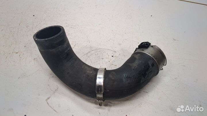 Патрубок интеркулера Buick Regal 2017, 2018