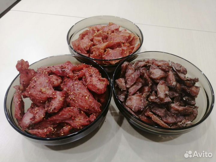 Вяленое мясо (мясные чипсы, джерки)