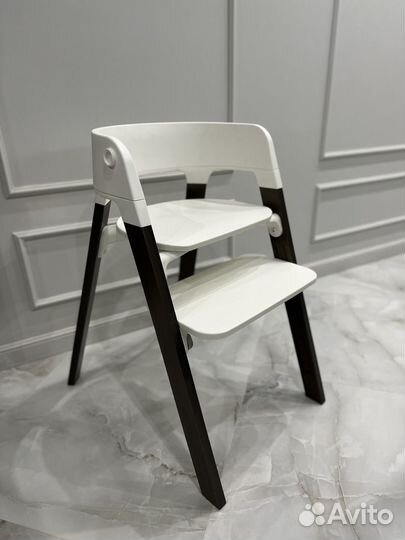 Стульчик для кормления Stokke Steps