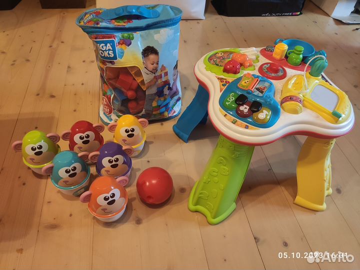 Детские развивающие игрушки