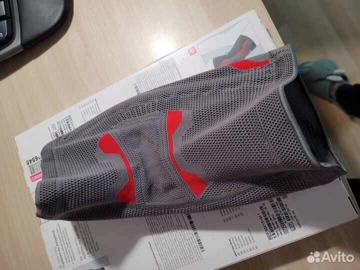 Бандаж на колено Ottobock Genu