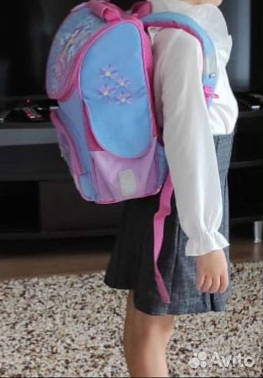 Школьный рюкзак