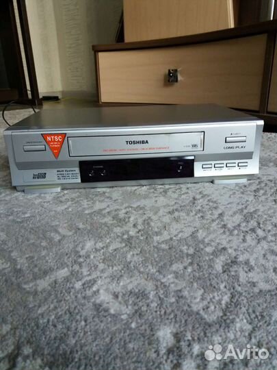 Видеомагнитофон toshiba V-E29