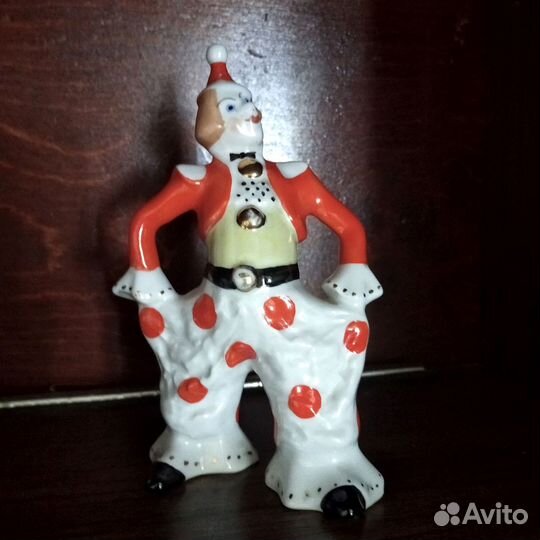 Статуэтка из фарфора времен СССР