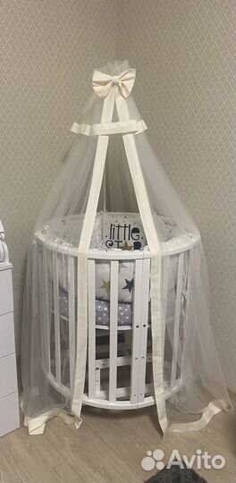 Балдахин с держателемдля балдахина