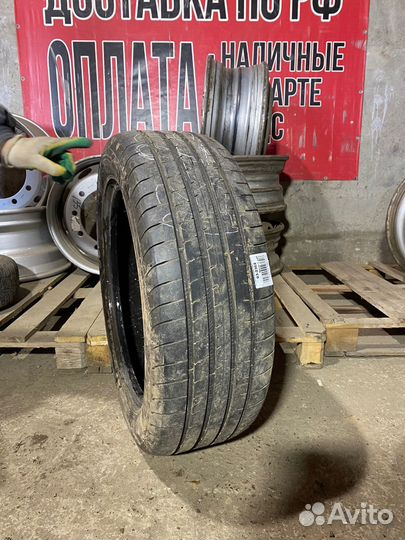 Goodyear Eagle F1 A/S-C 235/55 R17