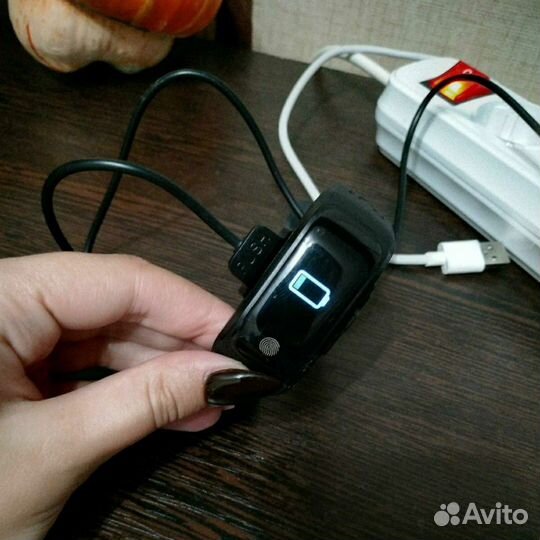 Фитнес браслет