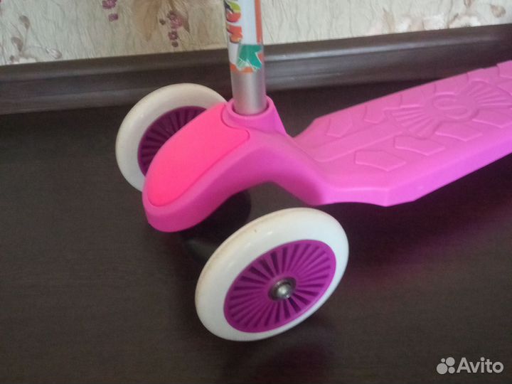 Самокат детский новый