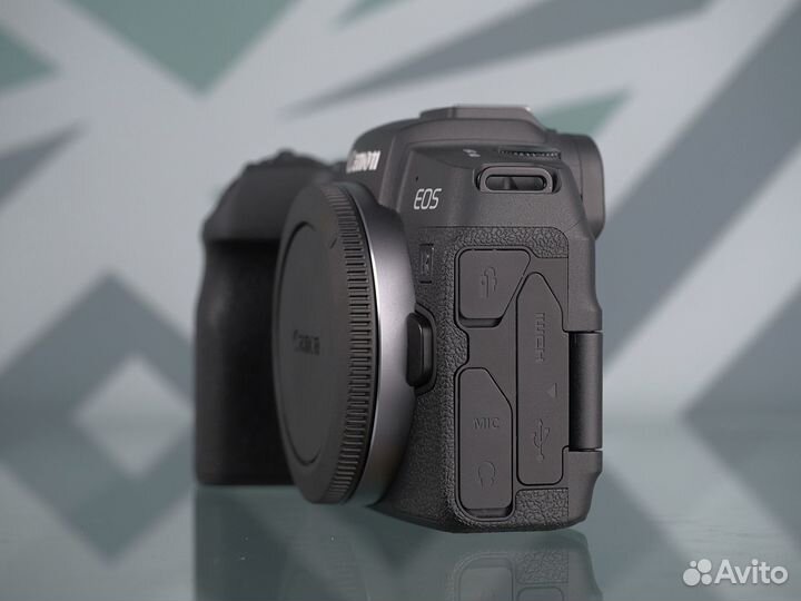 Canon EOS RP Body (пробег 3тыс)