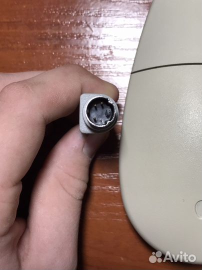 Apple Desktop Bus Mouse 2