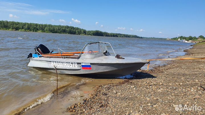 Моторная лодка