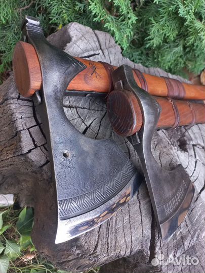 Топоры и щит