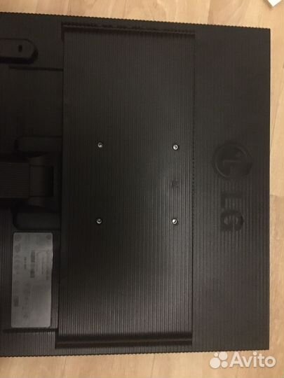 Монитор для компьютера