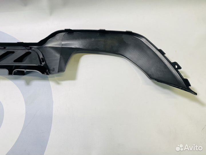 Диффузор BMW G20 Agressor 2*2 острые клыки глянец