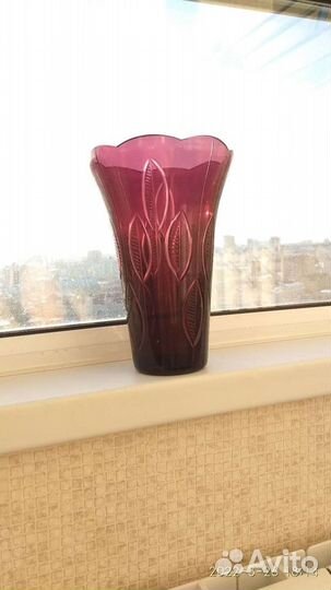 Ваза марганцевое стекло винтаж