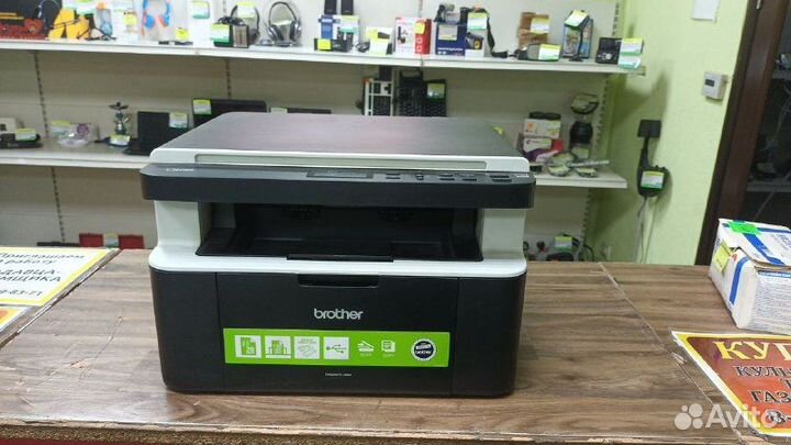 Принтер сканер копир лазерный цветной