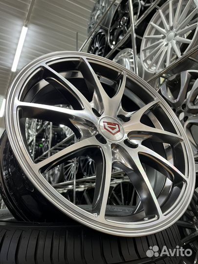 Диски литые R15 4*100 Vossen