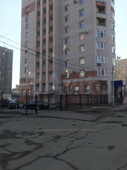 4-к. квартира, 89 м², 7/10 эт.