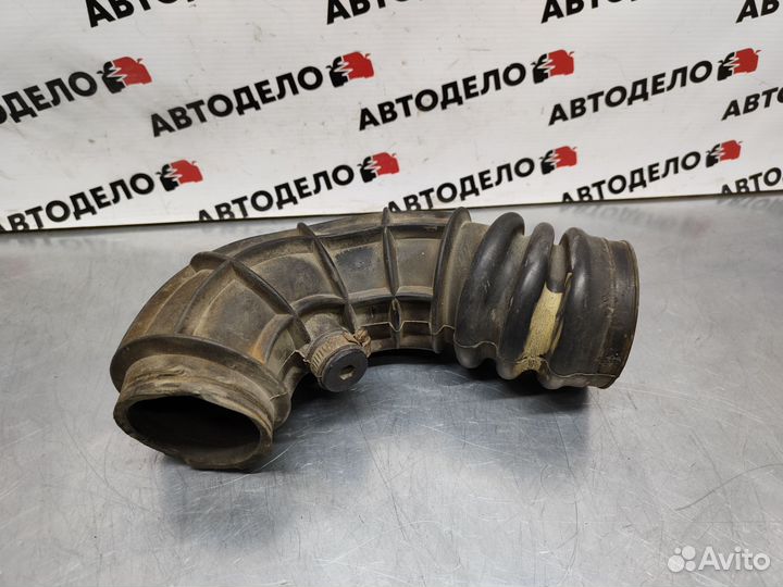 Патрубок воздушный Toyota Camry SV30 1991 г.в