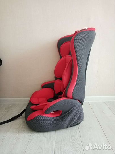 Автокресло 9-36 кг