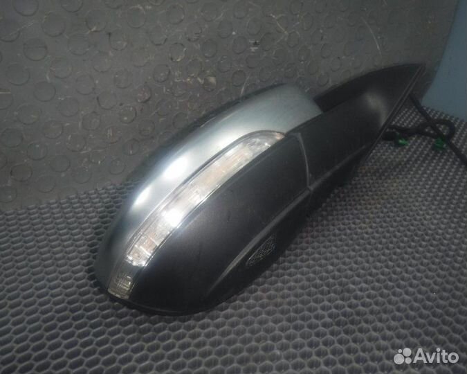 VW Passat B7 Зеркало правое электрическое
