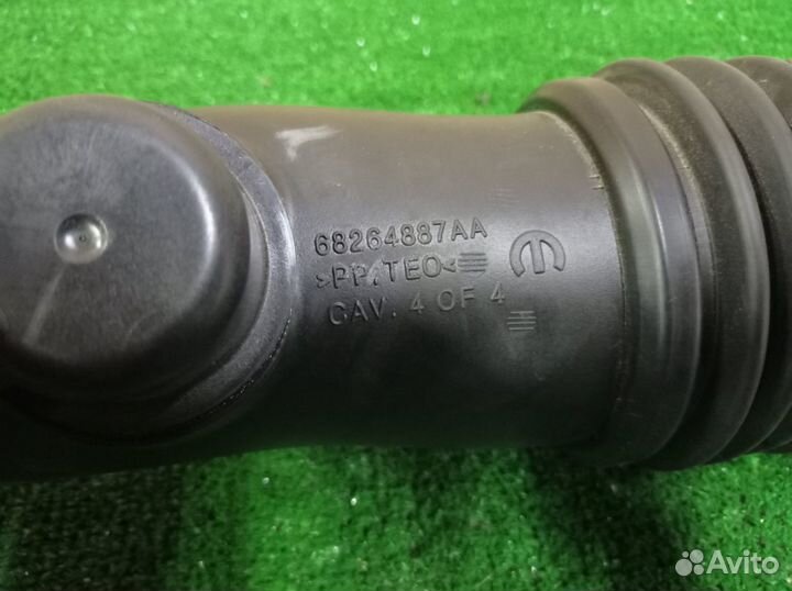 Dodge RAM 2019- патрубок воздушного фильтра