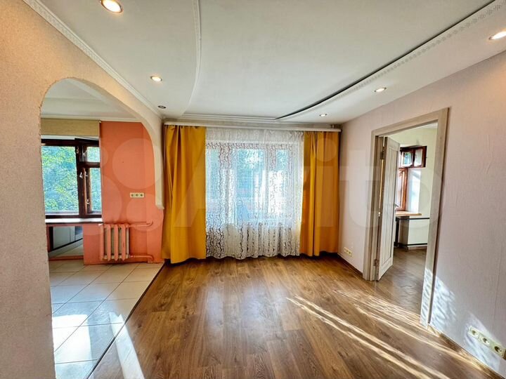 2-к. квартира, 45 м², 3/4 эт.