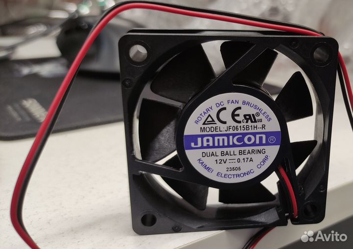Вентилятор jamicon 60x60x15 DC 12v подшипник качен