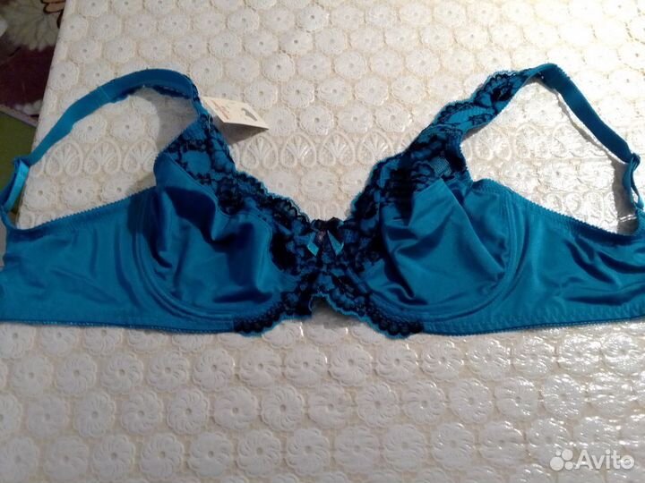 Бюстгалтер новый