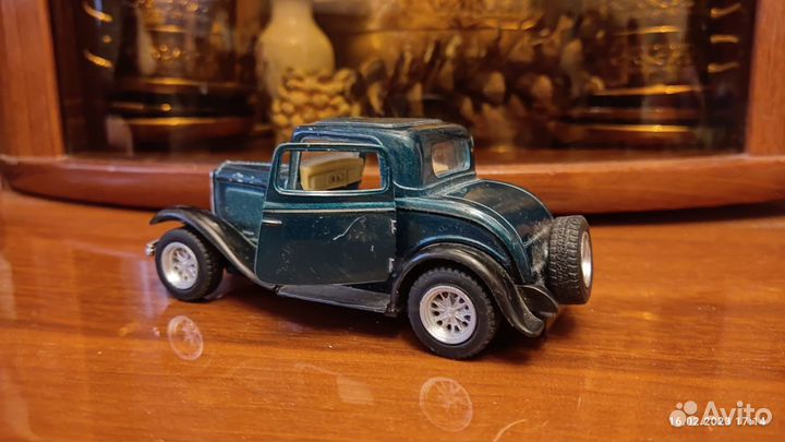 Моделька Ford3 Window Couper(1932)