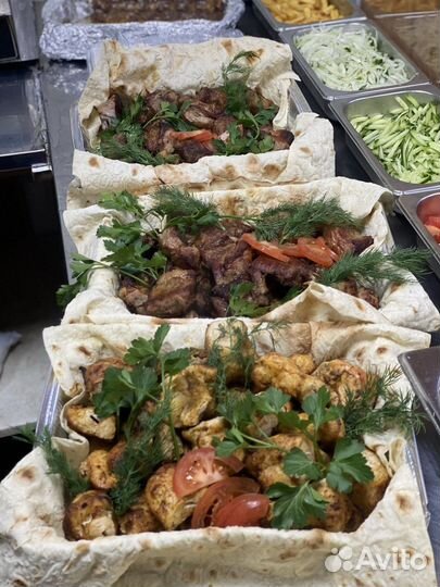 Мангальщик шашлычник