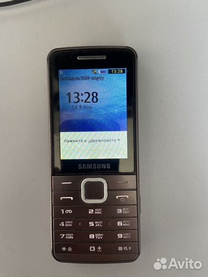 Телефон Samsung