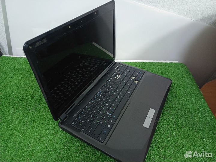 Ноутбук asus