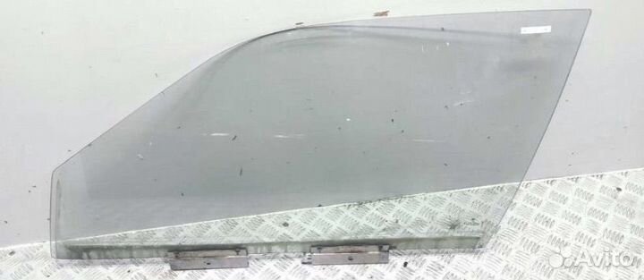 Стекло водительское bmw 3 e36