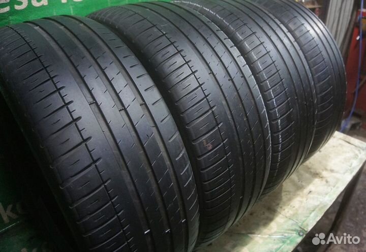 Michelin Pilot Sport 3 245/45 R19 102Y