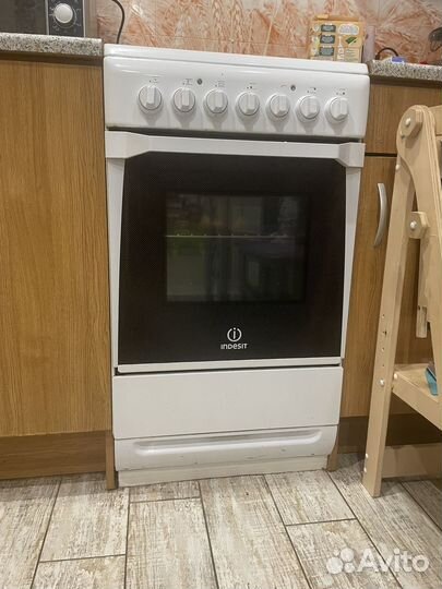 Плита электрическая indesit