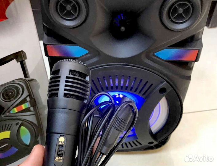 Блютуз колонка + микрафон