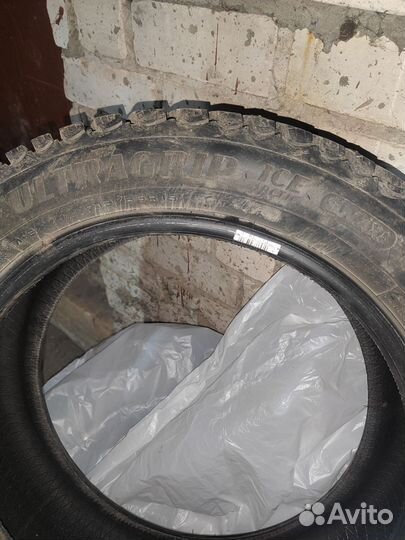 Goodyear UltraGrip SUV 215/55 R18