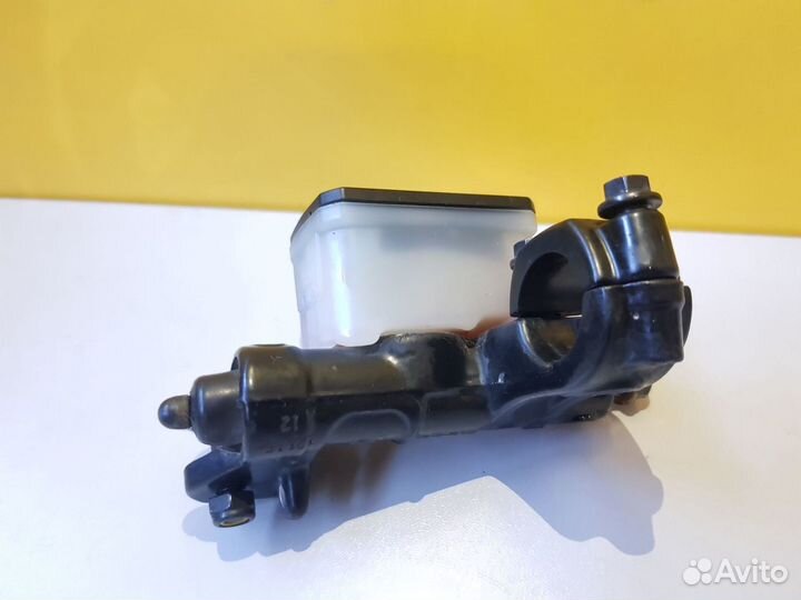 Тормозная машинка с бачком BRP Ski-Doo Lynx