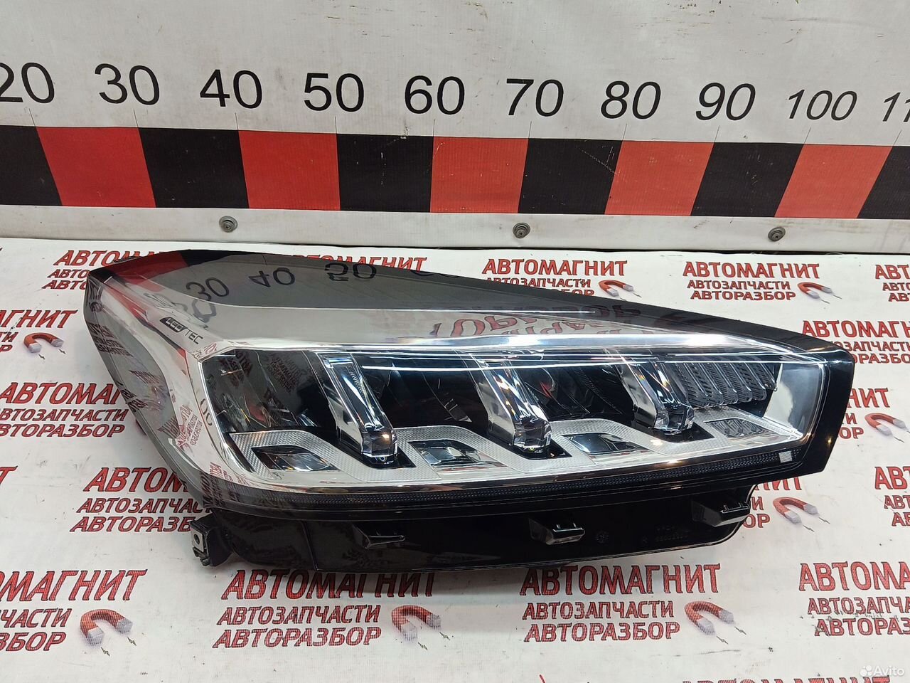 Фара передняя правая Чери Тигго 8